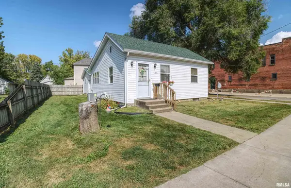 500 4th Avenue N, Clinton, IA 52732