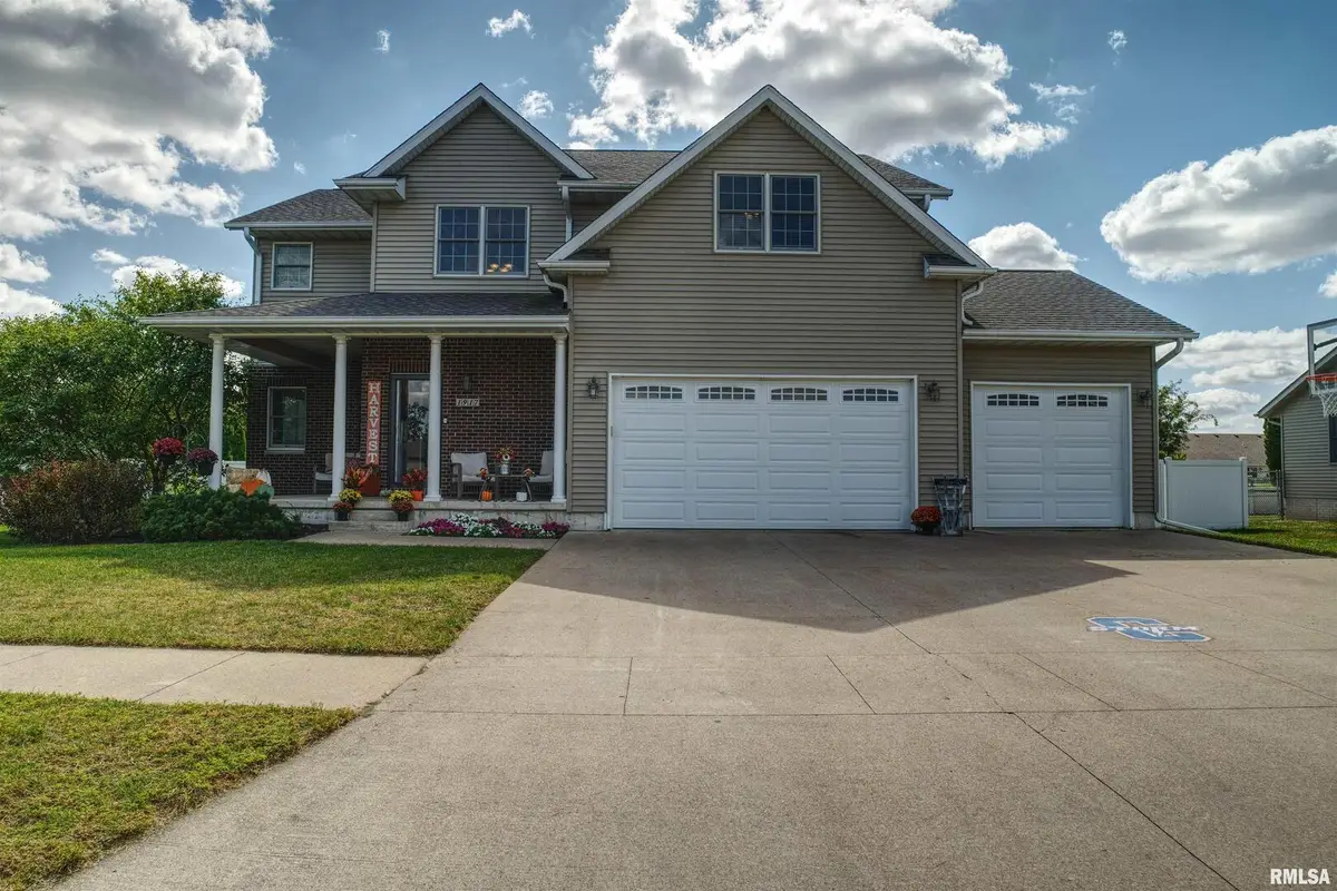 1917 11th Street, Camanche, IA 52730 - #1