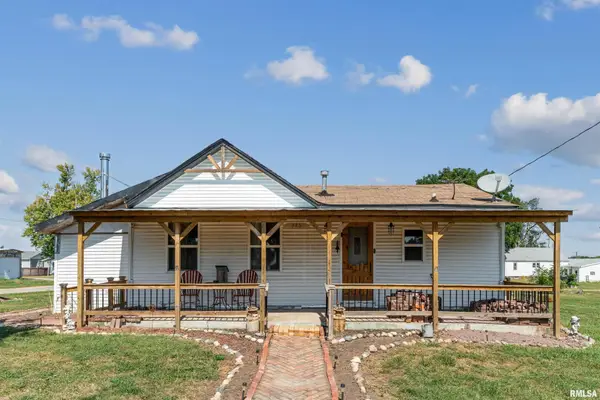 305 E 3rd Street, Mineral, IL 61344