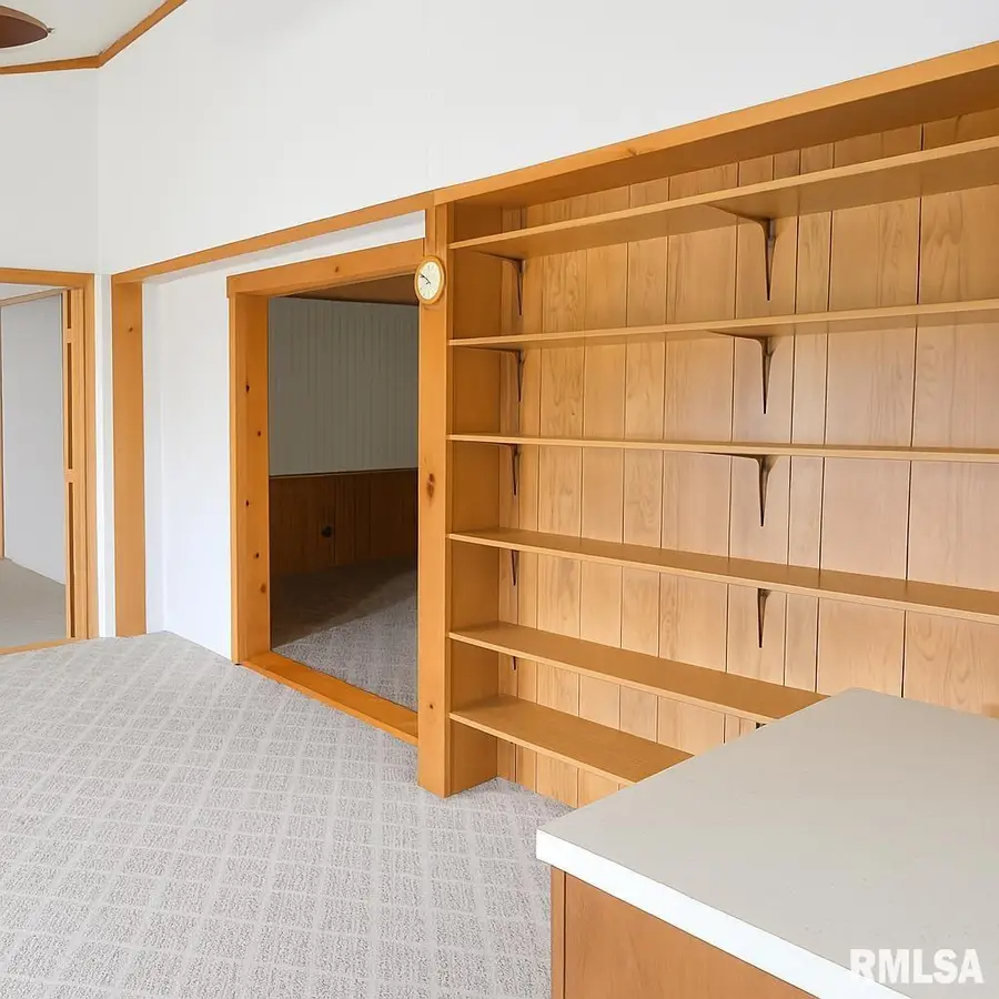 42 S Main Street, Raleigh, IL 62977 - Image #3