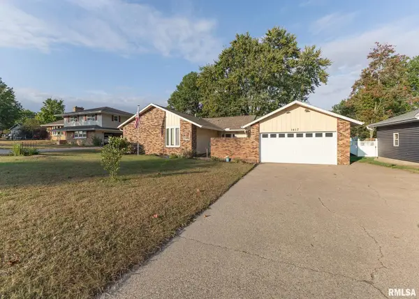 1417 2nd Avenue, Camanche, IA 52730
