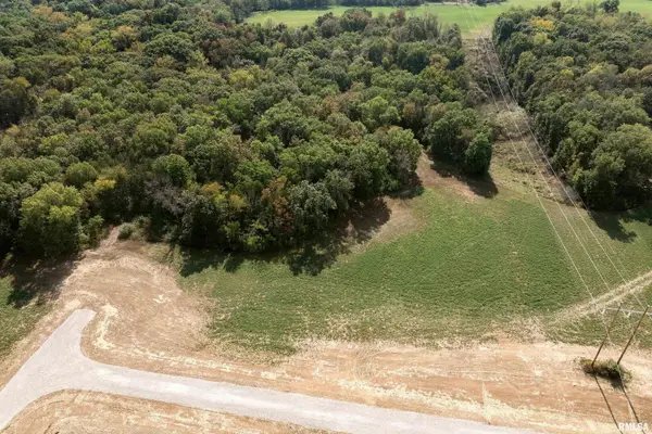 5910 Orchards Edge Lane, Quincy, IL 62305