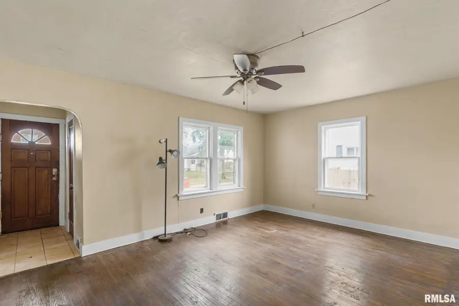 542 21st Avenue, Moline, IL 61265-4663 - Image #3