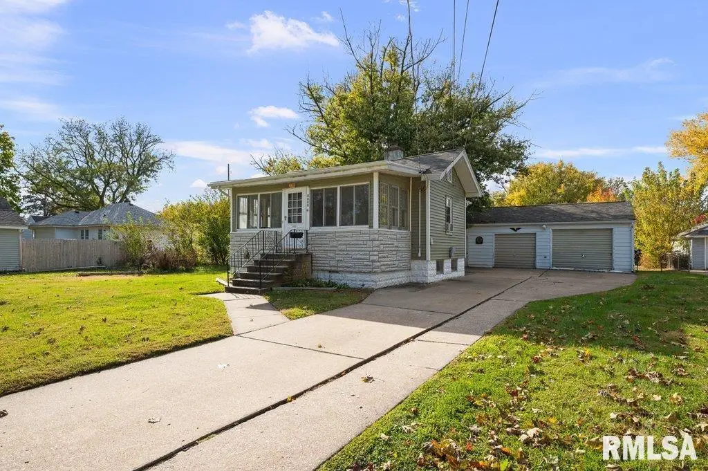 2400 32nd Street, Rock Island, IL 61201 - #1