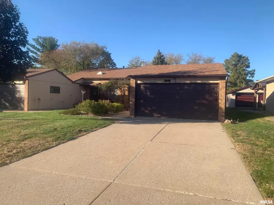 4237 26th Avenue, Moline, IL 61265 - Image #2