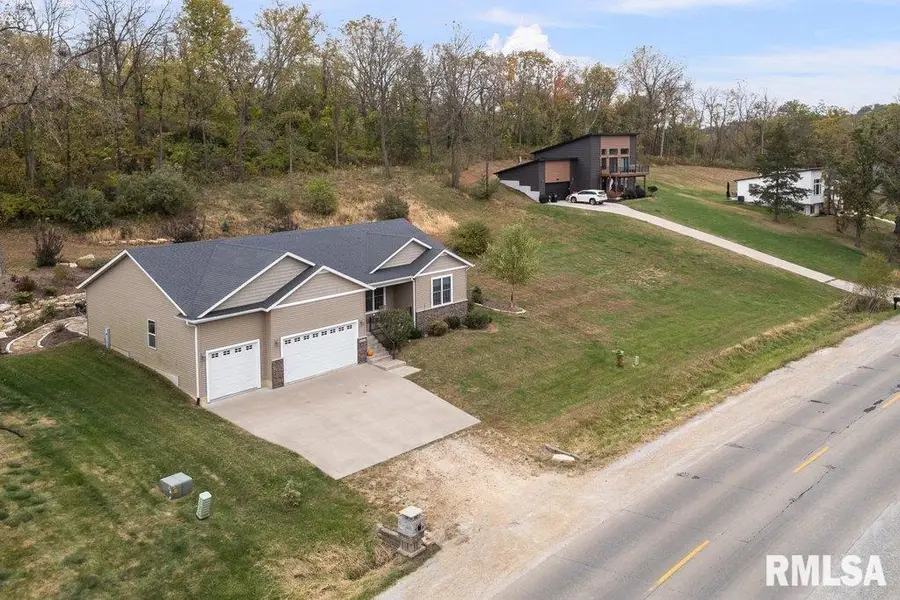 1215 Waverly Rd Road, Davenport, IA  - Image #2