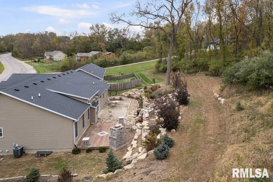 1215 Waverly Rd Road, Davenport, IA  - Image #3