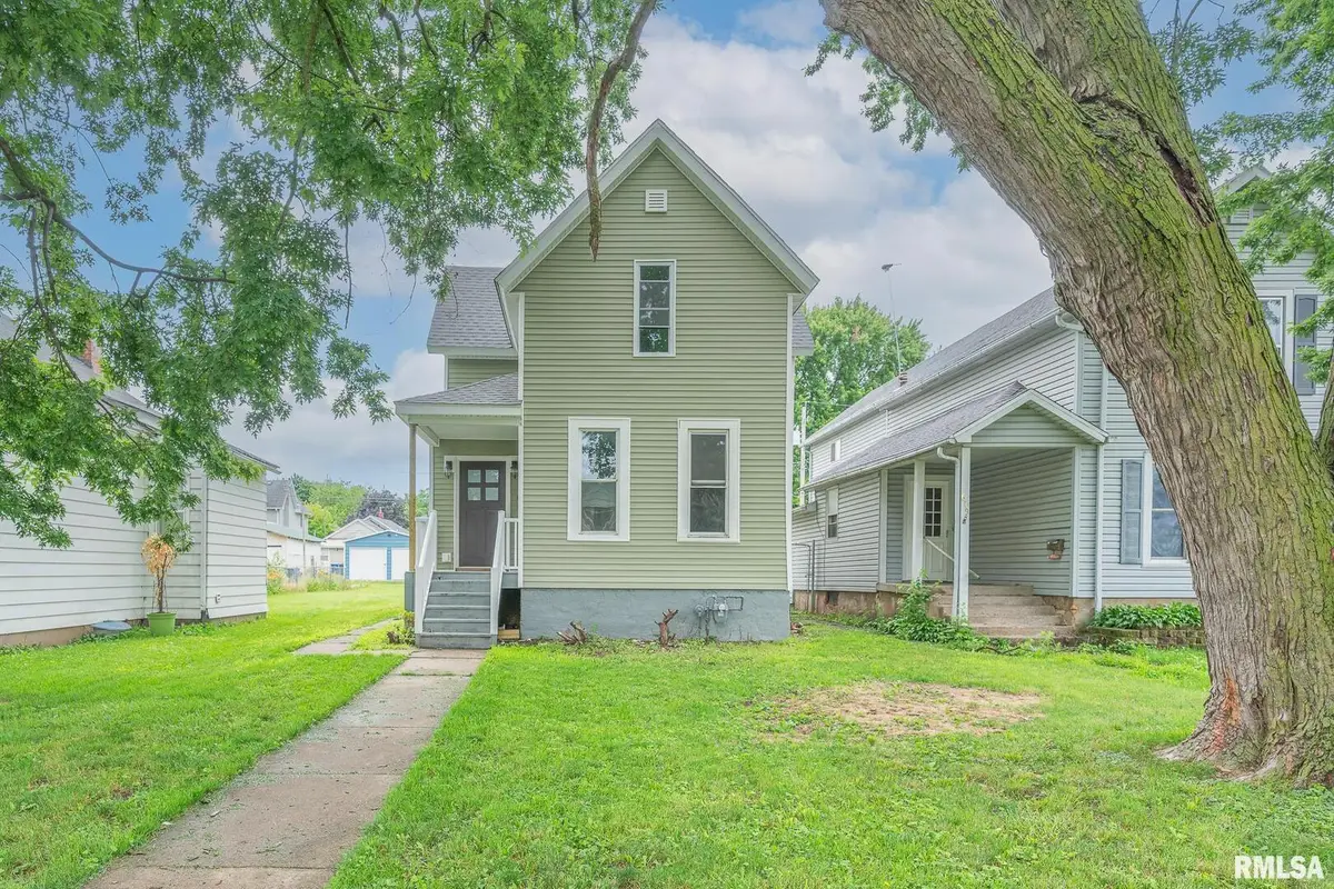 617 6th Avenue S, Clinton, IA 52732 - Image #1