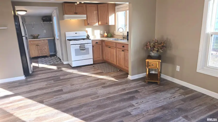 1006 8th Street, Colona, IL 61241 - Image #2