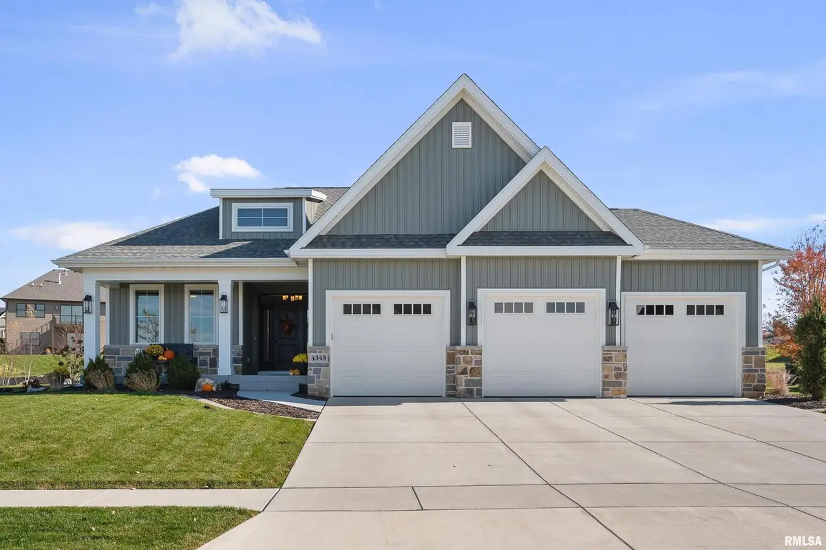 4345 Prestwick Ct Court, Bettendorf, IA 52722 - Image #1