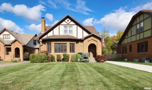 2915 21st Avenue, Rock Island, IL 61201