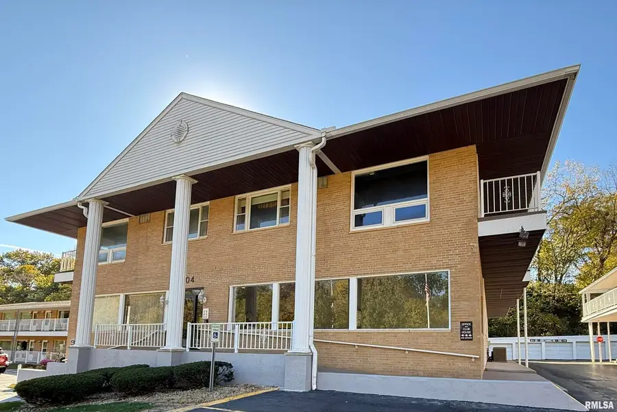 1104 Kimberly Road #602, Bettendorf, IA 52722 - Image #2