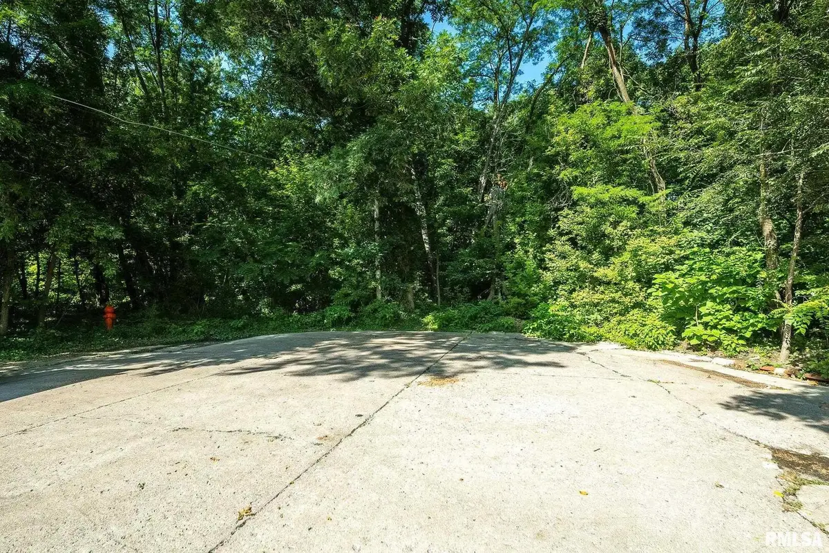 4200 13th Avenue, Moline, IL 61265 - Image #1