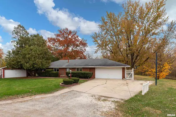 4 Maple Court, Colona, IL 61241