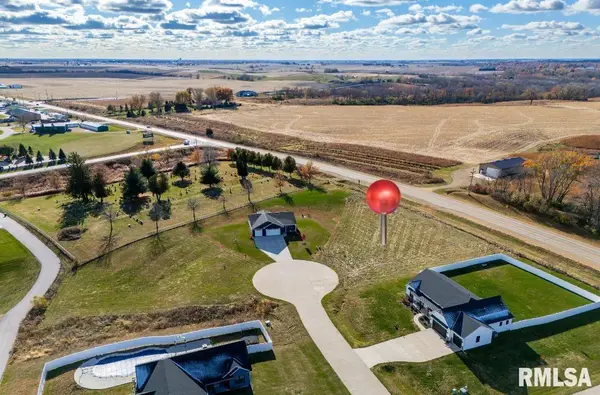 27076 181st Avenue, Long Grove, IA 52756