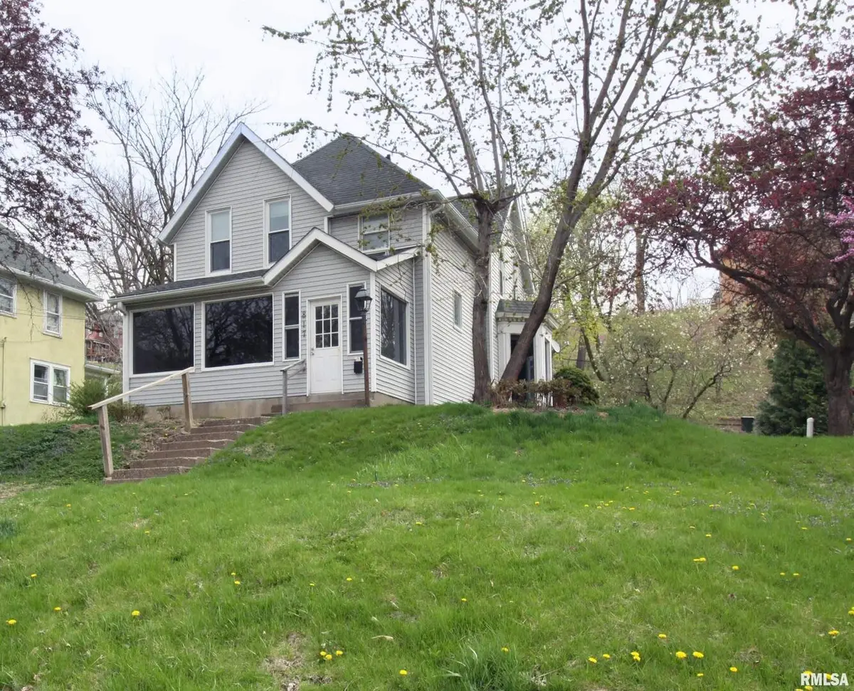 817 Marquette Street, Davenport, IA 52804 - Image #1