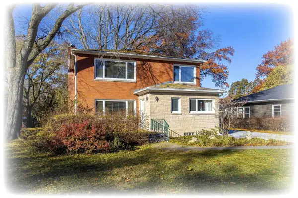 1228 Coffelt Avenue, Bettendorf, IA 52722