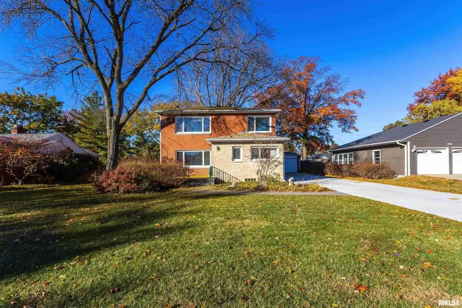 1228 Coffelt Avenue, Bettendorf, IA 52722 - Image #3