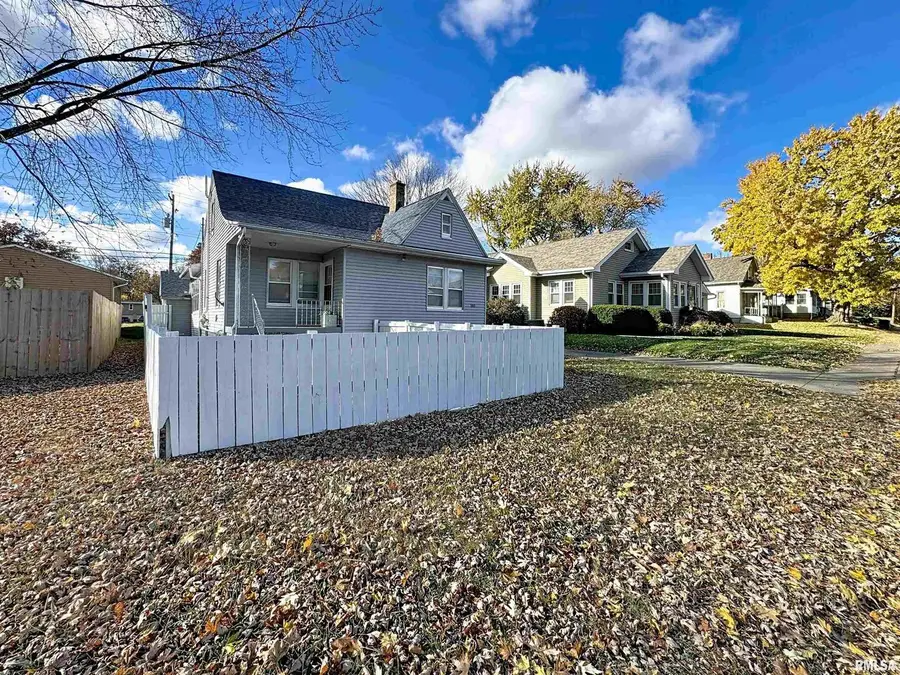 2350 38th Street, Rock Island, IL 61201-5156 - Image #2