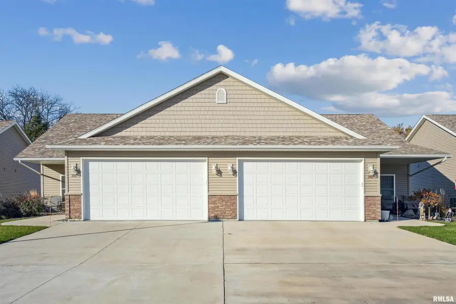 2406 13th Street, Silvis, IL 61282 - Image #2