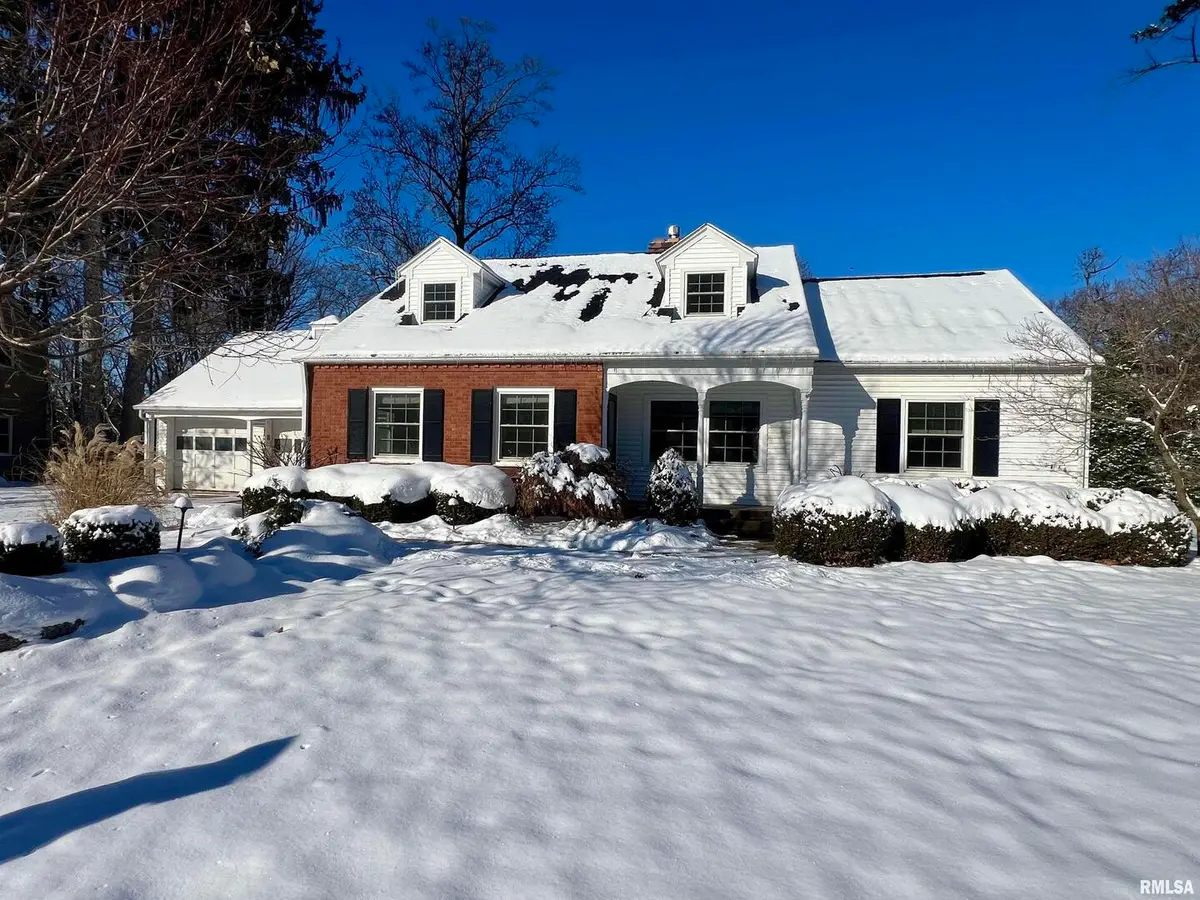 777 25th Ave Ct Court, Moline, IL 61265 - Image #1