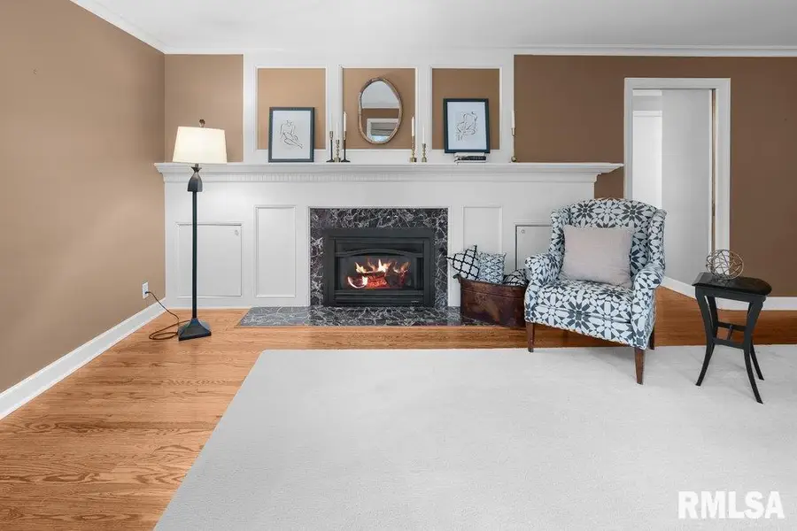 777 25th Ave Ct Court, Moline, IL 61265 - Image #3