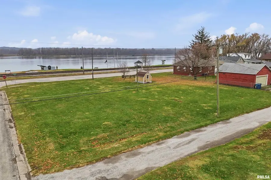 702 - 708 W Front Street, Buffalo, IA 52728 - Image #3