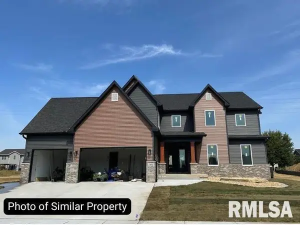 2015 Katie Court, Davenport, IA 52807