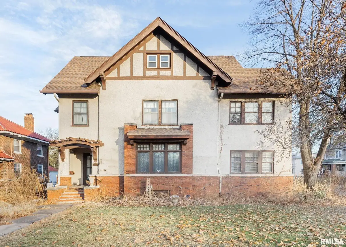 2501 Brady Street, Davenport, IA 52803 - #1