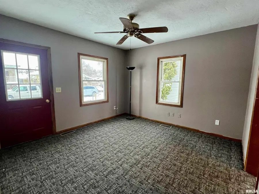 3207 Homestead Avenue, Davenport, IA 52802 - Image #2