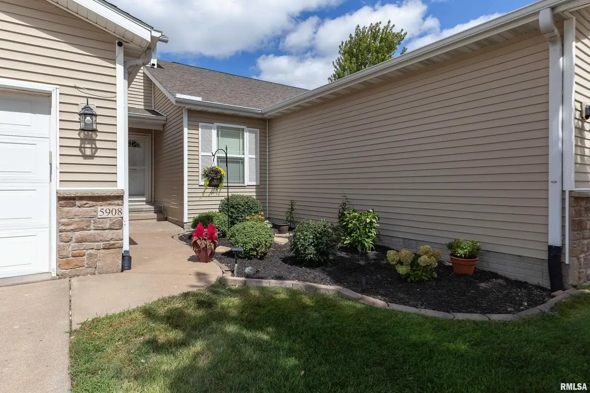 5908 Alec Avenue, Davenport, IA 52804 - Image #1