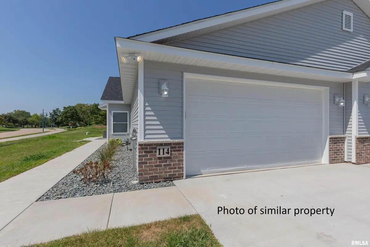 118 Beacon Harbor Circle, East Moline, IL 61244 - Image #1