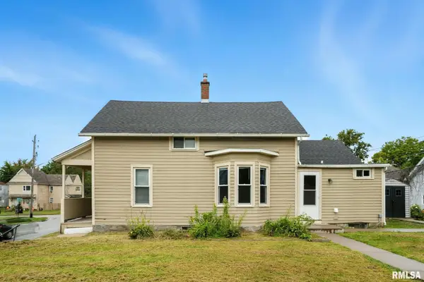 421 16th Avenue, Moline, IL 61265