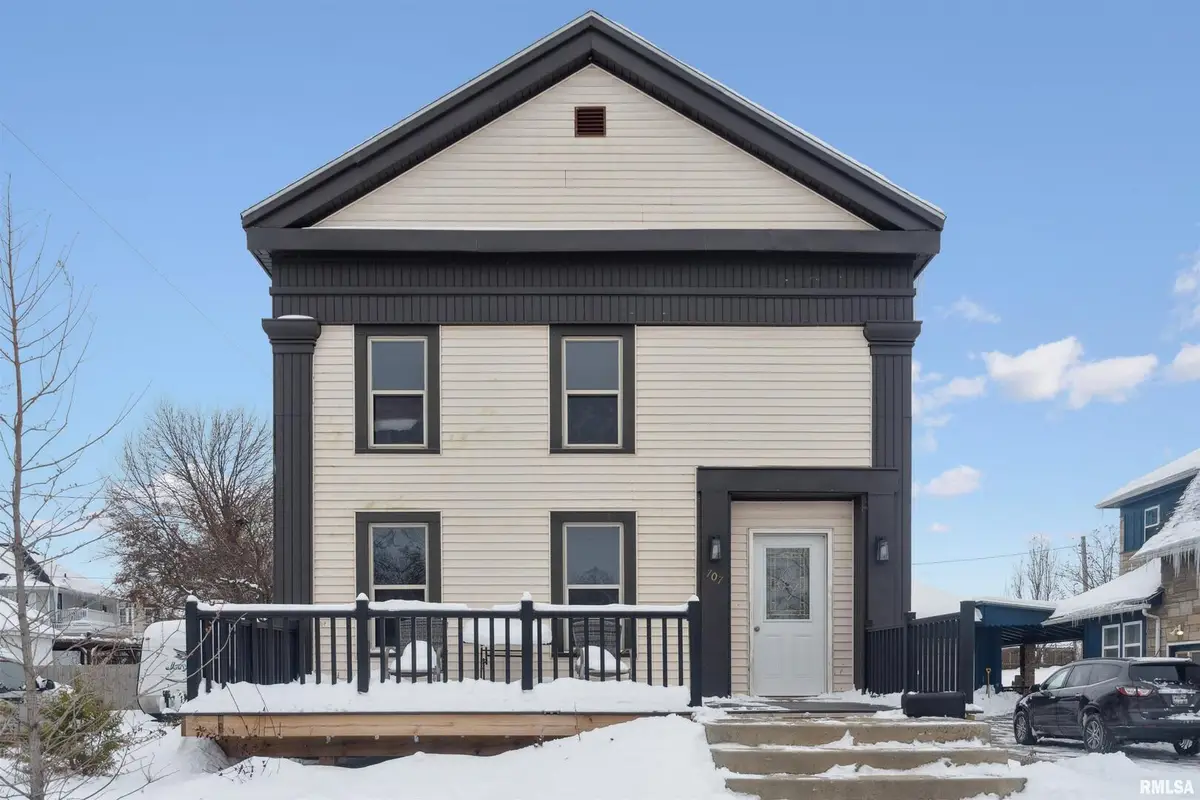 707 W Platt Street, Maquoketa, IA 52060 - Image #1