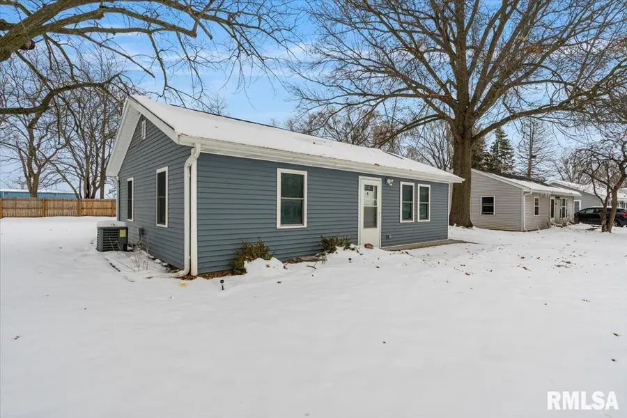 3210 W 70th St Street, Davenport, IA 52806 - Image #3