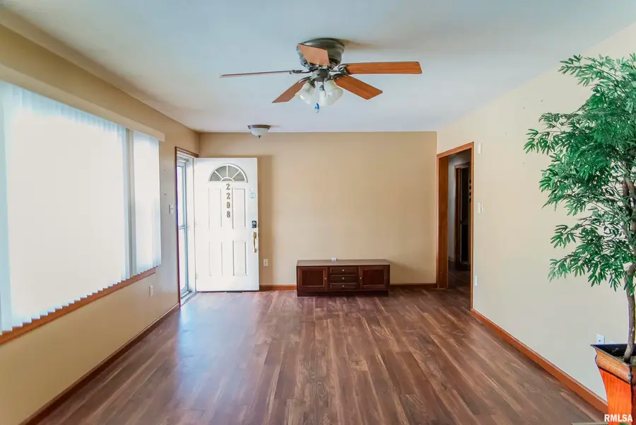 2208 Cherry Lane, Quincy, IL 62305 - Image #2