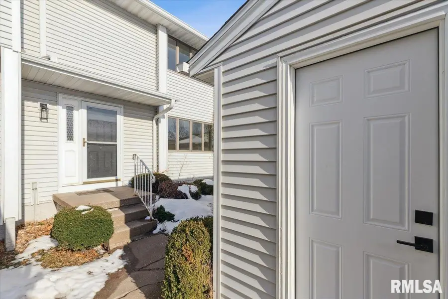 3750 Eastwood Court, Bettendorf, IA 52722 - Image #2