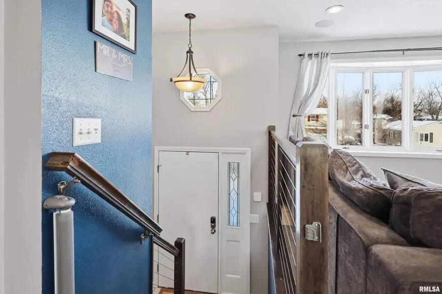 3880 Tanglefoot Court, Bettendorf, IA 52722 - Image #2