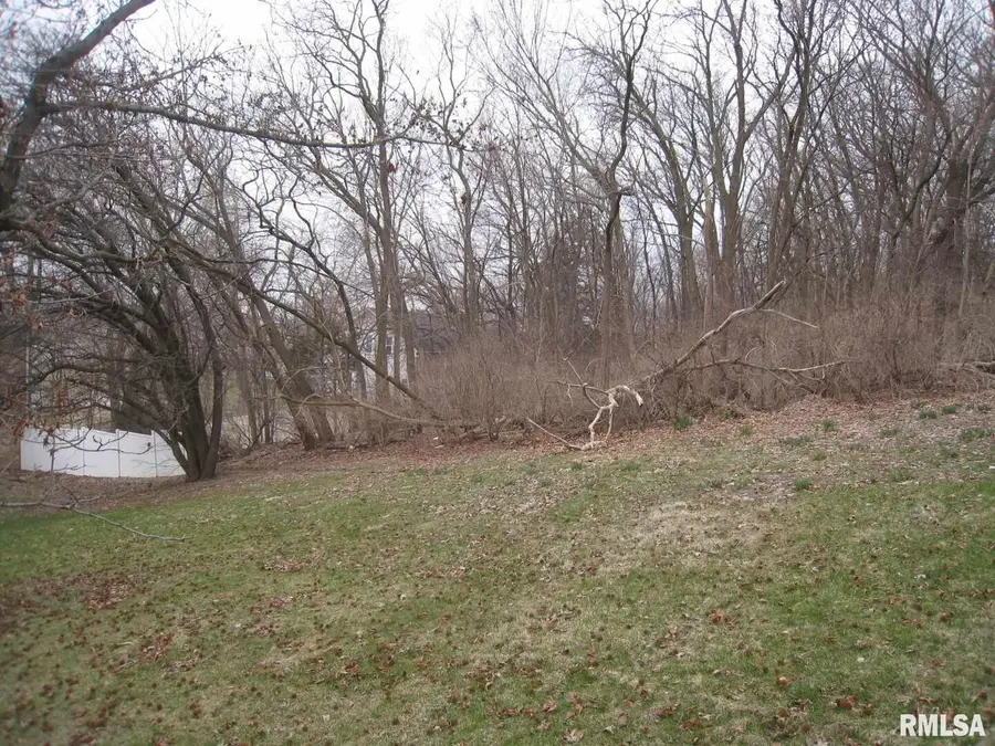 3705 35th Street, Moline, IL 61265 - Image #2