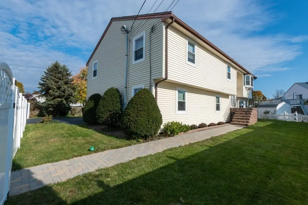 15 Bradford Street, Malden, MA 02148 - Image #1