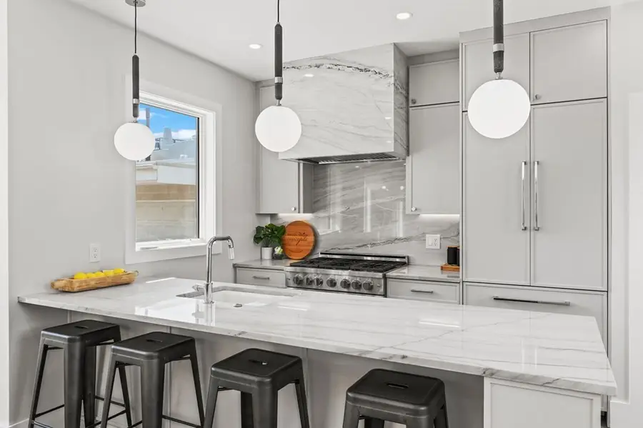 152 Charles Street #2, Cambridge, MA 02141 - Image #3