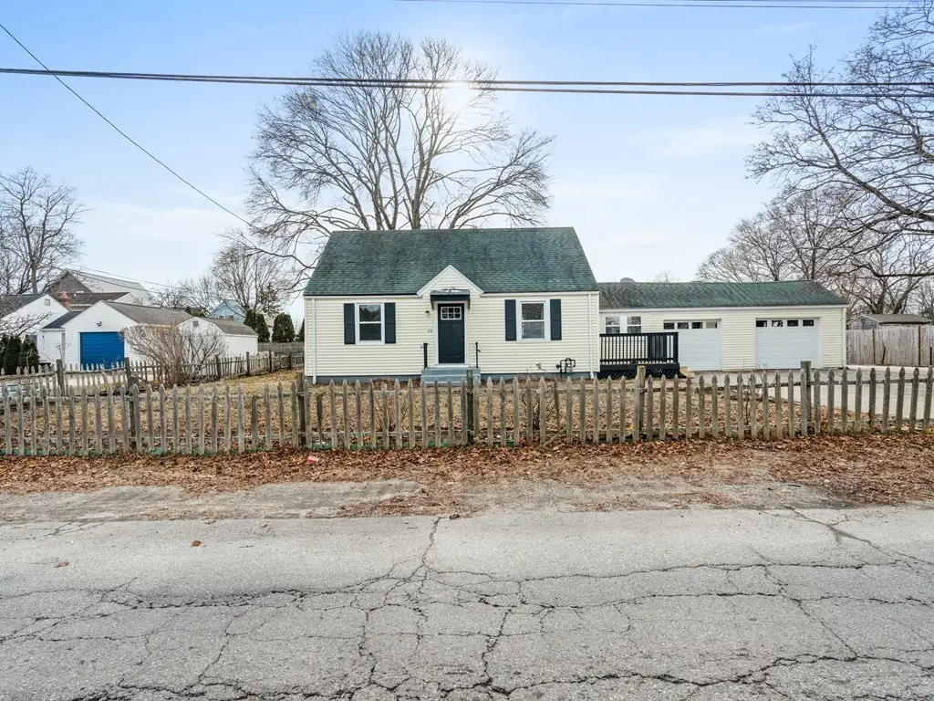 22 W Carpenter St, Attleboro, MA 02703 - #1