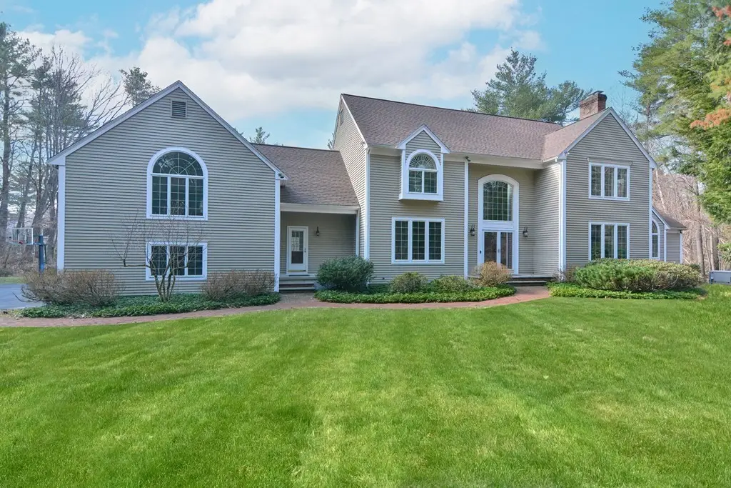 5 Stanton Circle, Boxford, MA 01921 - Image #1