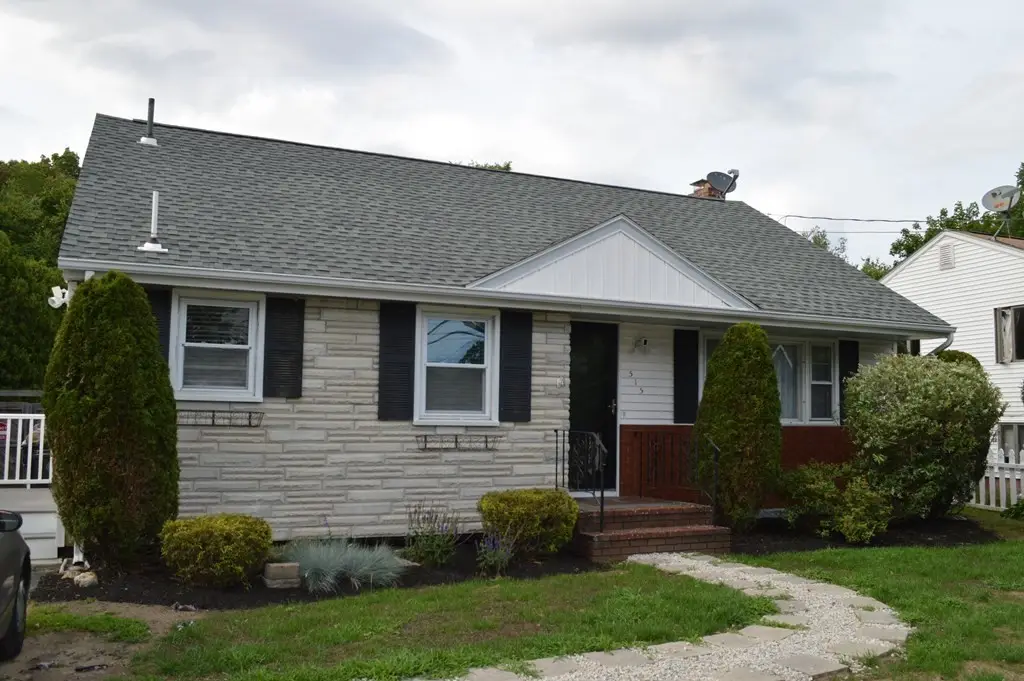 515 W Chestnut St, Brockton, MA 02301 - Image #1