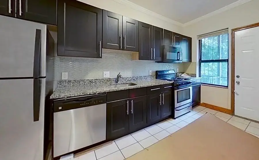 435 Walnut Avenue, Boston, MA 02119 - Image #3