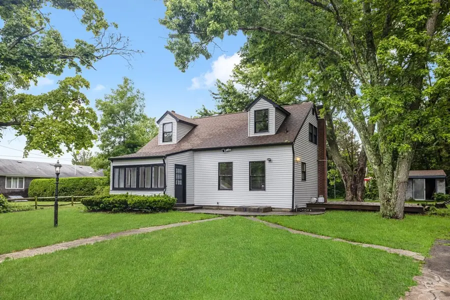 15 Chace Ave, Warren, RI 02885 - Image #2