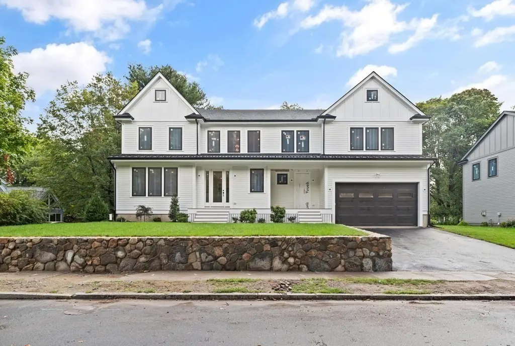 10 North Gateway, Winchester, MA 01890 - Image #1