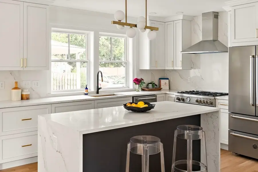 10 Pillion Ct #2, Newton, MA 02460 - Image #3