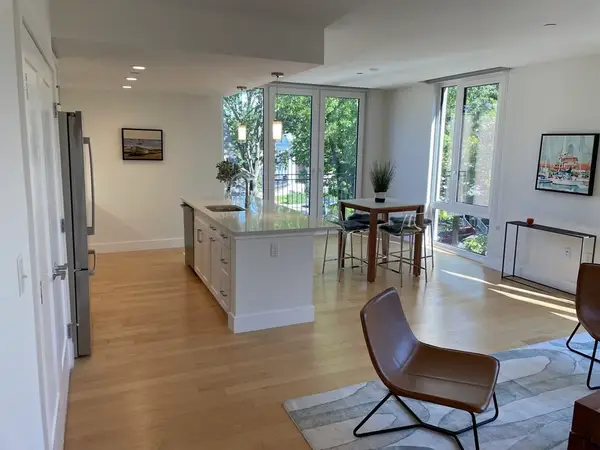 7 Beech #205, Cambridge, MA 02140