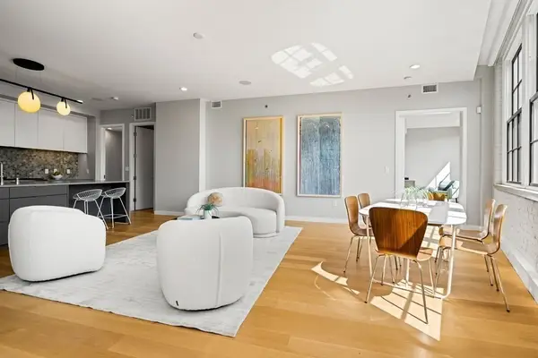 477-481 Harrison Ave #4A, Boston, MA 02118